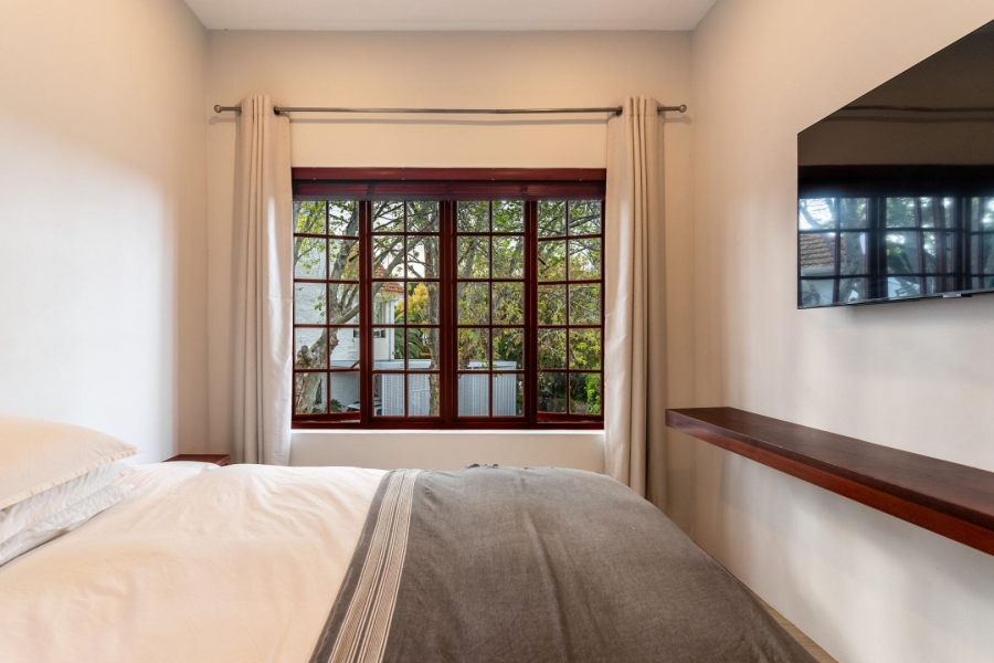 4 Bedroom Property for Sale in Constantia Western Cape